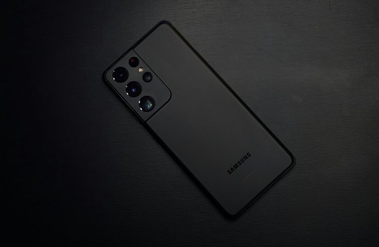 Samsung redefine ritmo de lançamentos: One UI 8 chega mais cedo e Galaxy S26 Ultra promete potência máxima