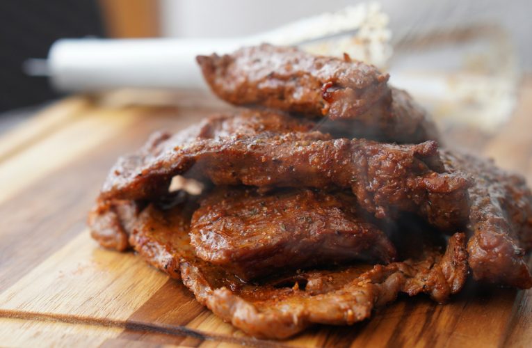 Entre o Conforto Rápido de Casa e a Renovação Gastronómica Internacional